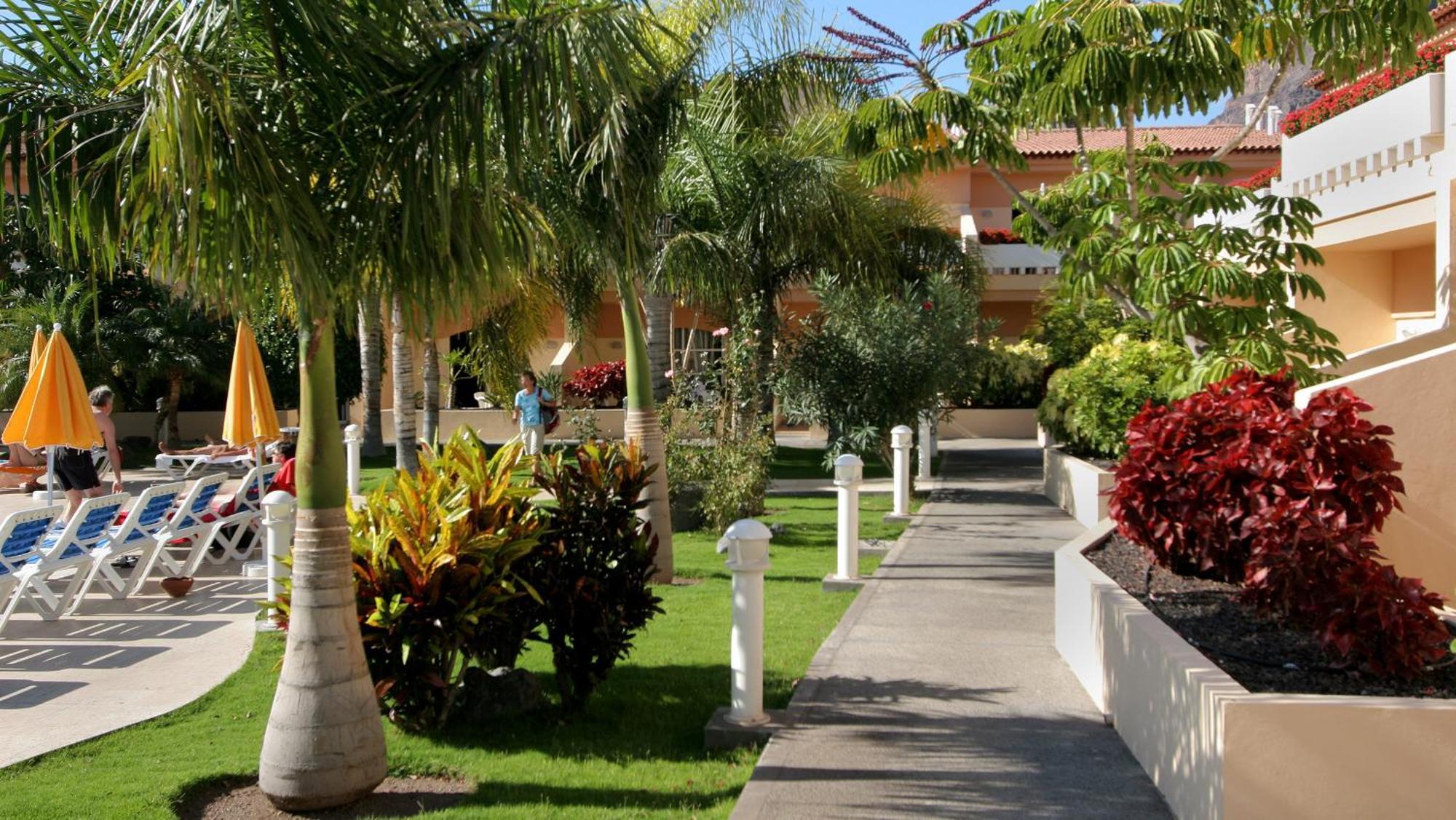 Apartamentos Jardin Del Conde บาเญ กรันเรย์ ภายนอก รูปภาพ